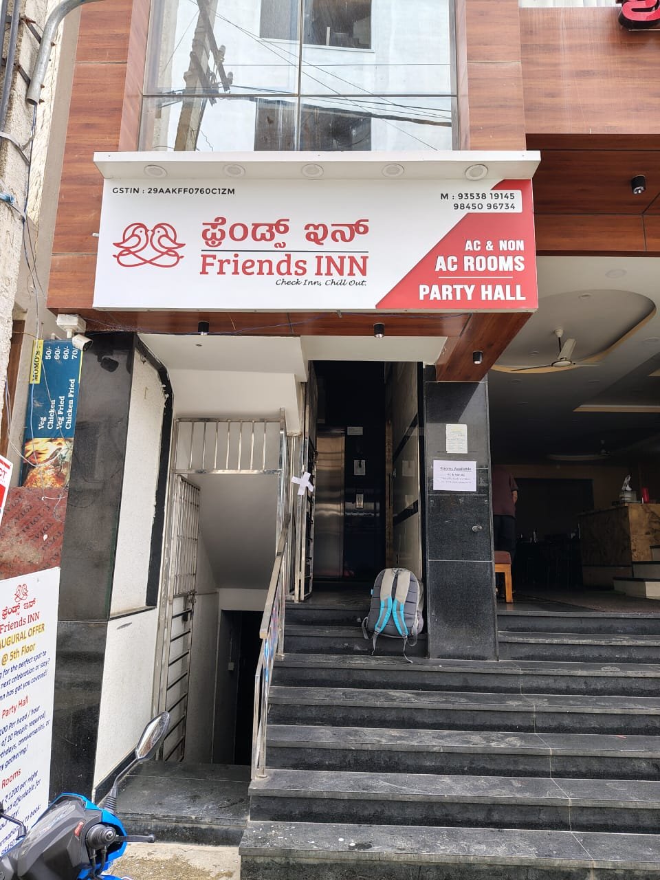 Friends Inn - Image 11