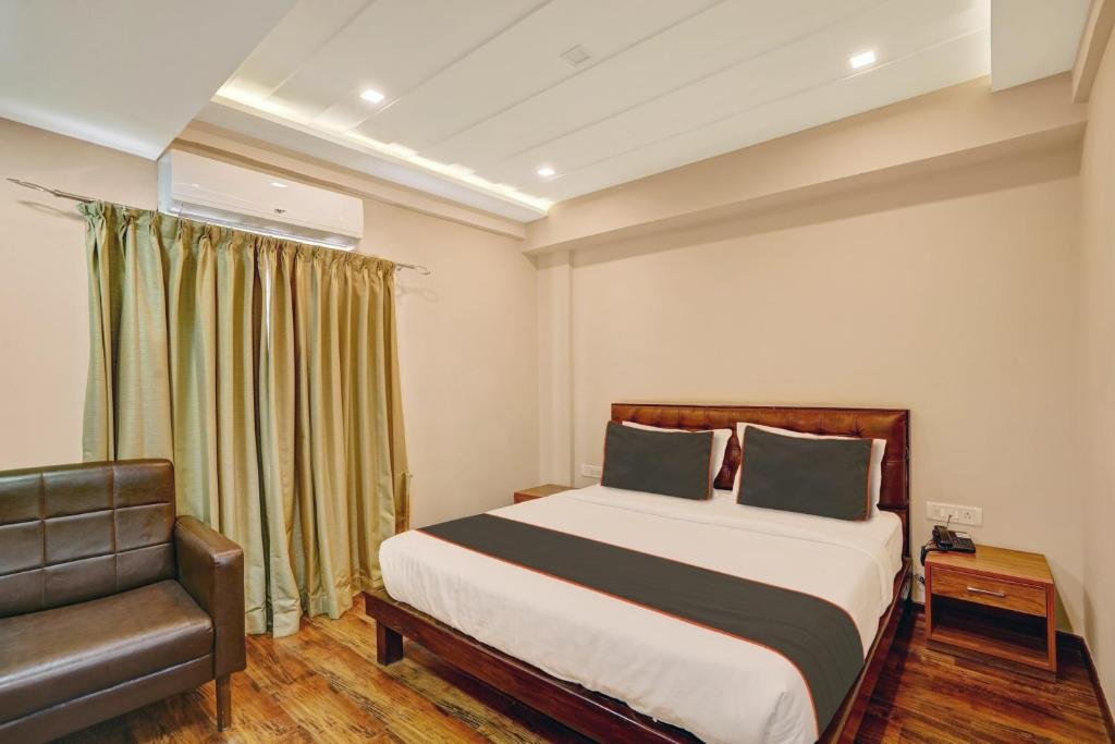 Hotel IRIS Grand - Image 6